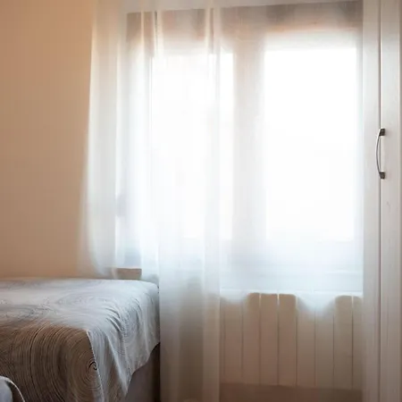Apartman With Wifi Stinjan, Pula - 27943 Stinjan